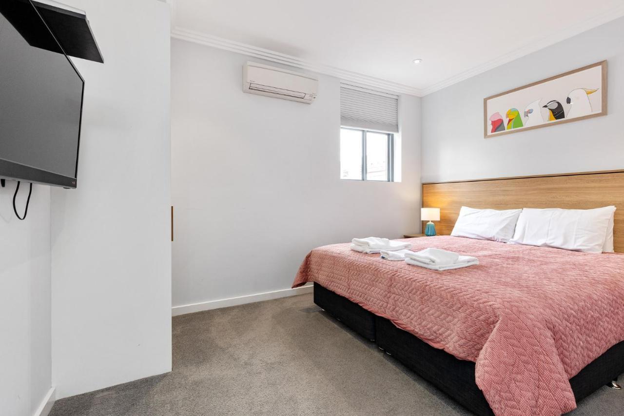 Civic Apartments 沃加沃加 外观 照片