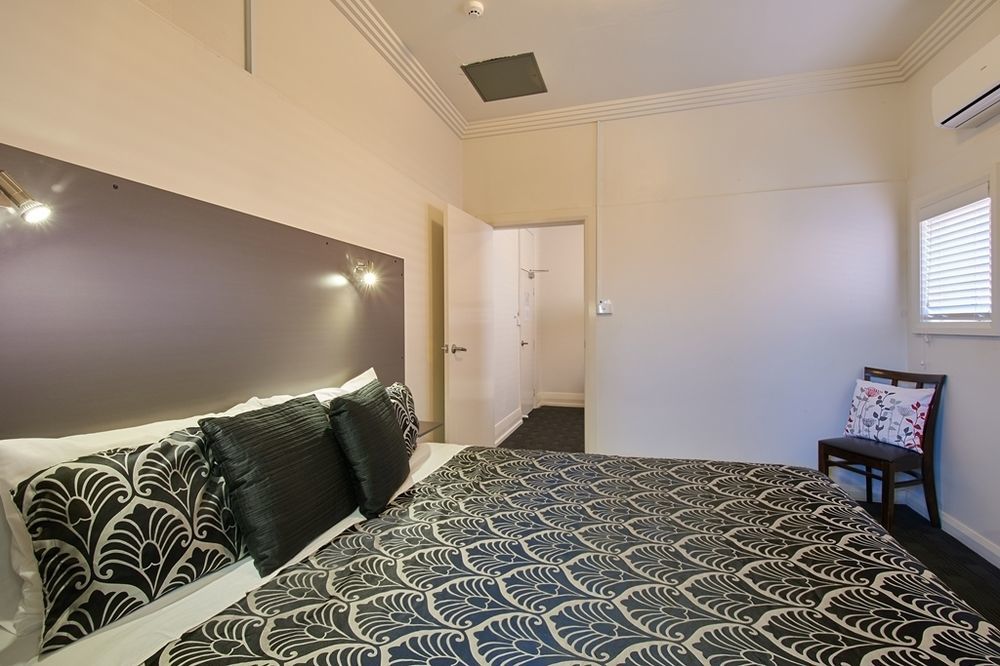 Civic Apartments 沃加沃加 外观 照片